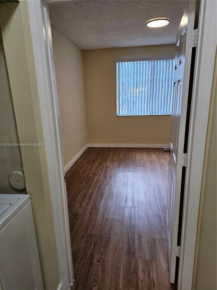 Miramar Blvd #2090-105 - Photo 4 of 30