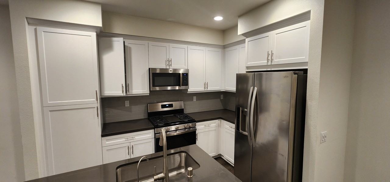 321 Canoe Court - Photo 6 of 28