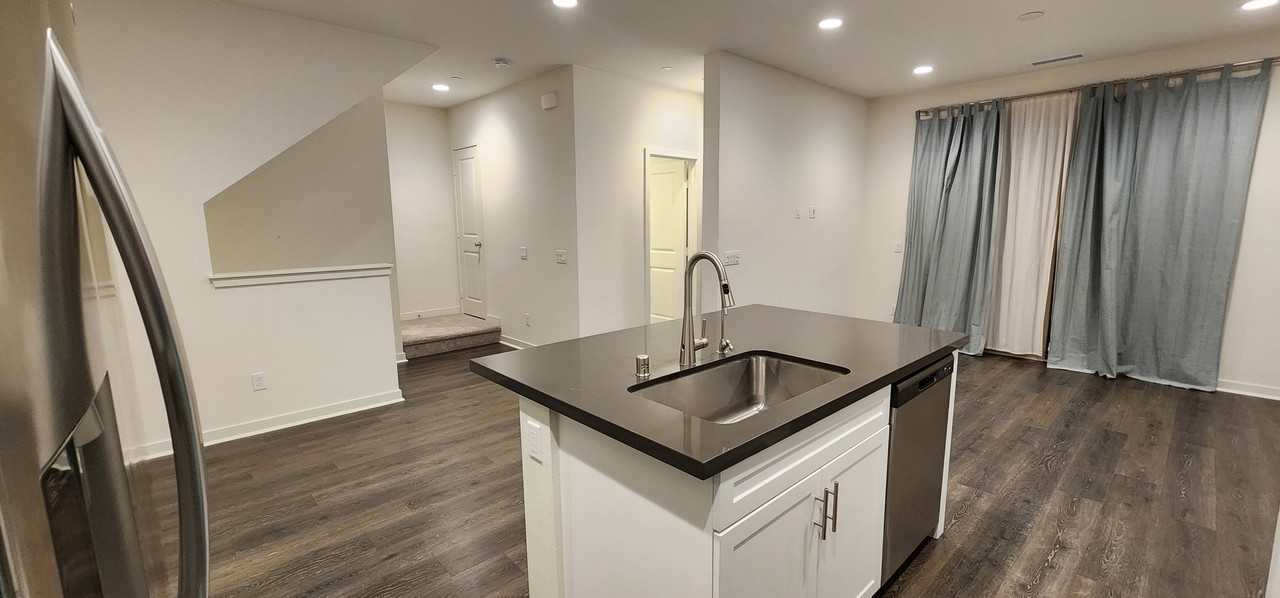 321 Canoe Court - Photo 7 of 28