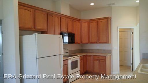 27401 Pine Straw Rd - Photo 3 of 22