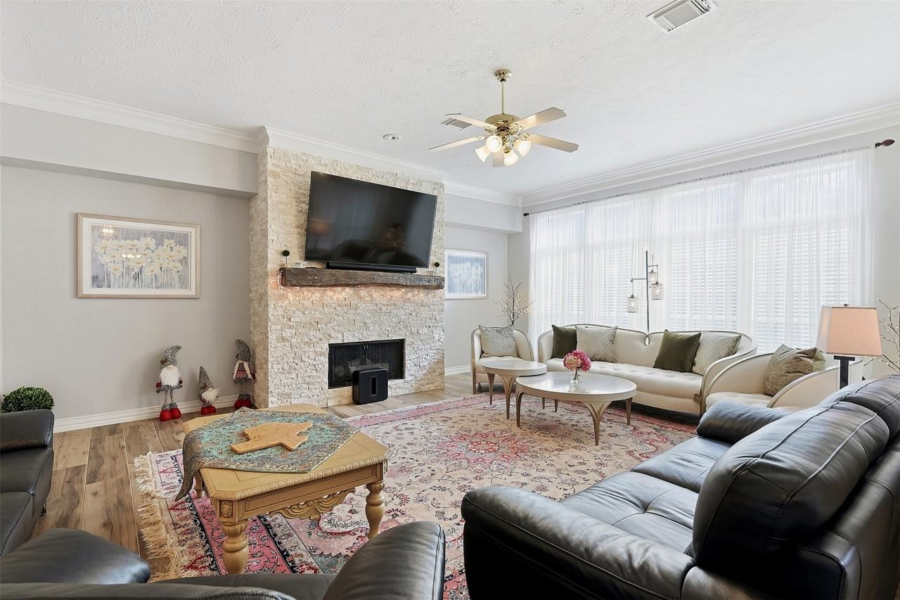 1527 Orchard Park Dr #1527 - Photo 6 of 23