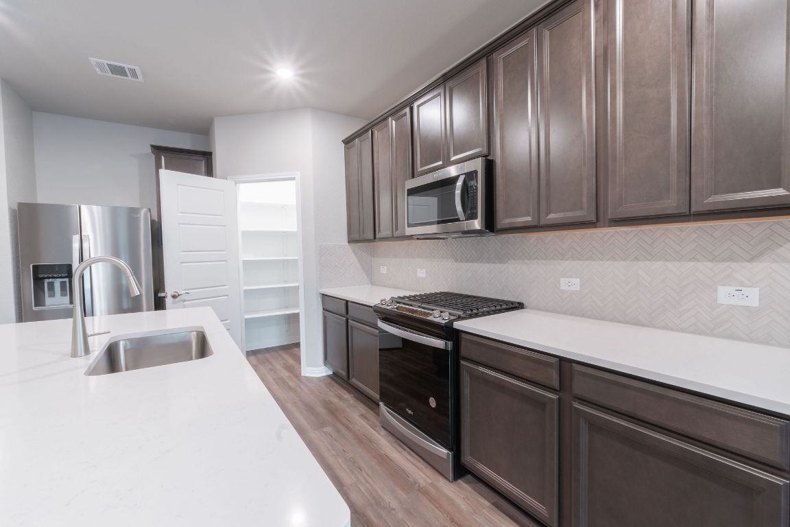 2838 Dell Hollow Dr #2838 - Photo 6 of 38