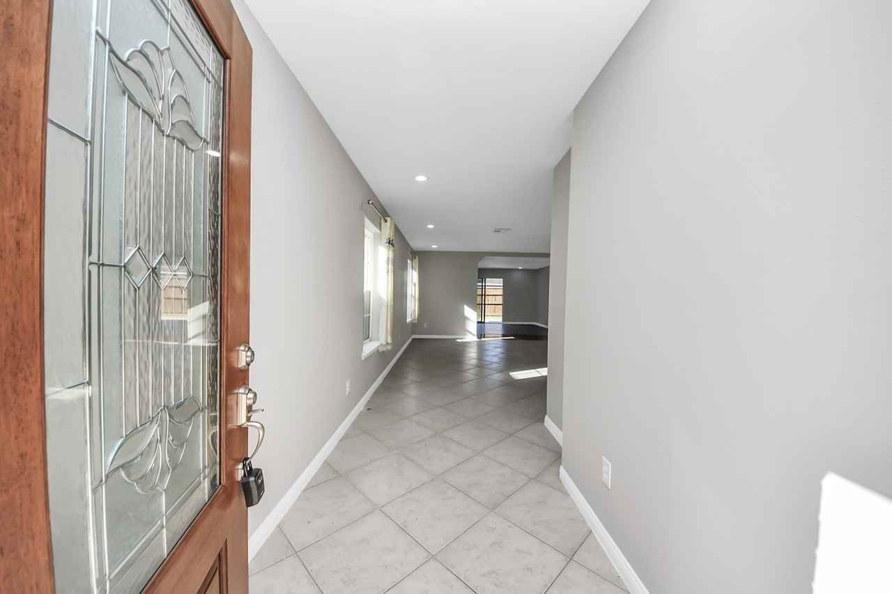 3504 Wheatfield Ct #3504 - Photo 4 of 19