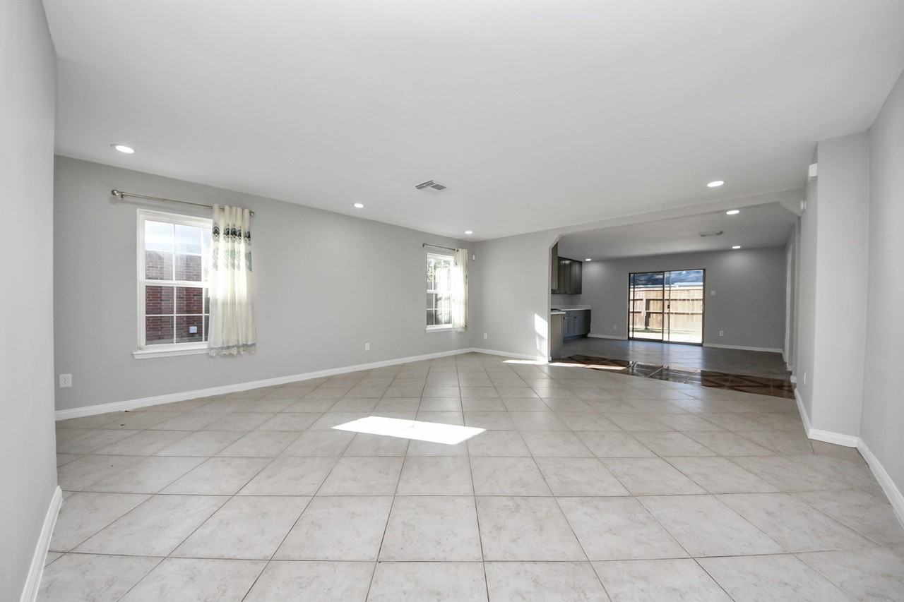 3504 Wheatfield Ct #3504 - Photo 6 of 19