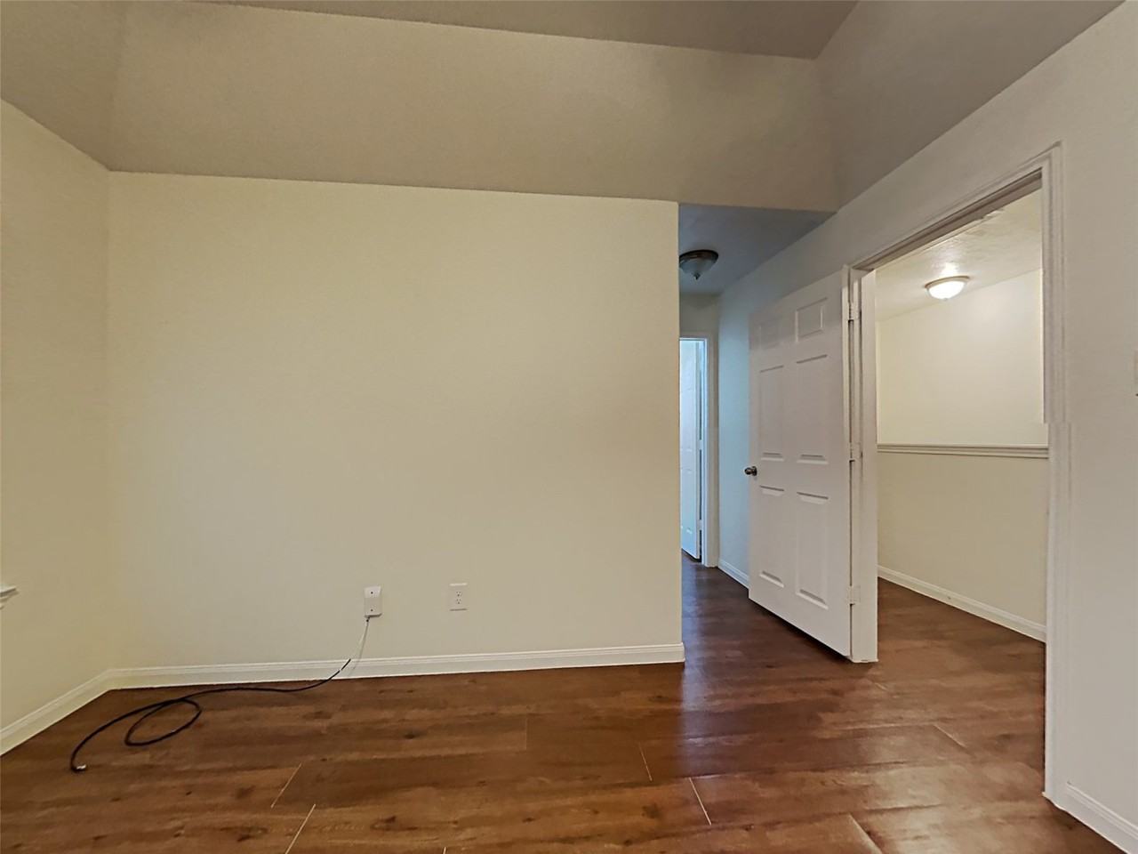 21619 Ornella Cir #21619 - Photo 7 of 18