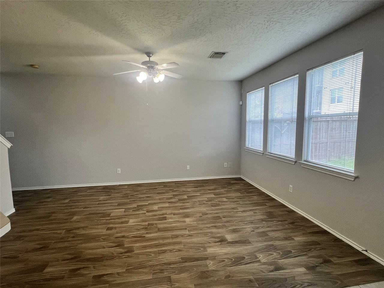 8904 Elm Drake Ln #8904 - Photo 4 of 22