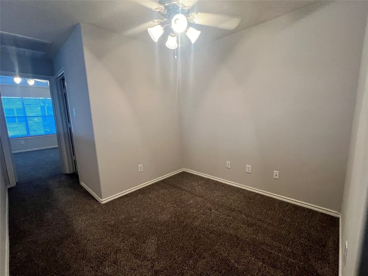 8904 Elm Drake Ln #8904 - Photo 7 of 22