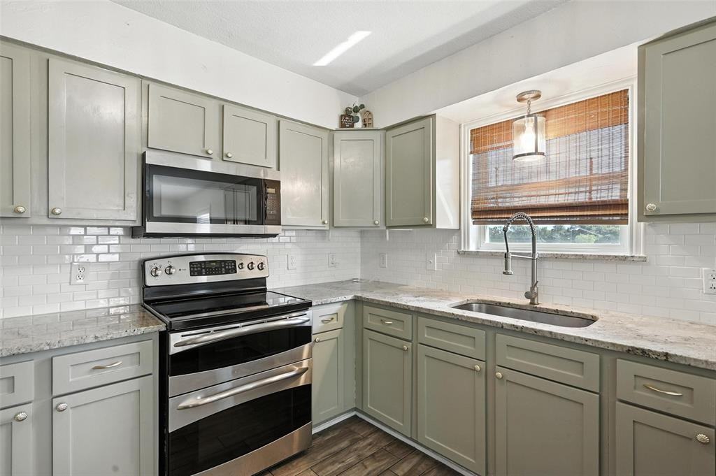 205 Davis Rd #205 - Photo 2 of 22