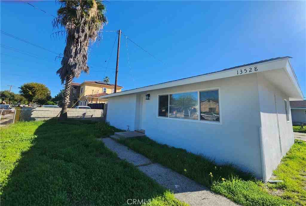 13528 Palm Ave #13528 - Photo 7 of 9