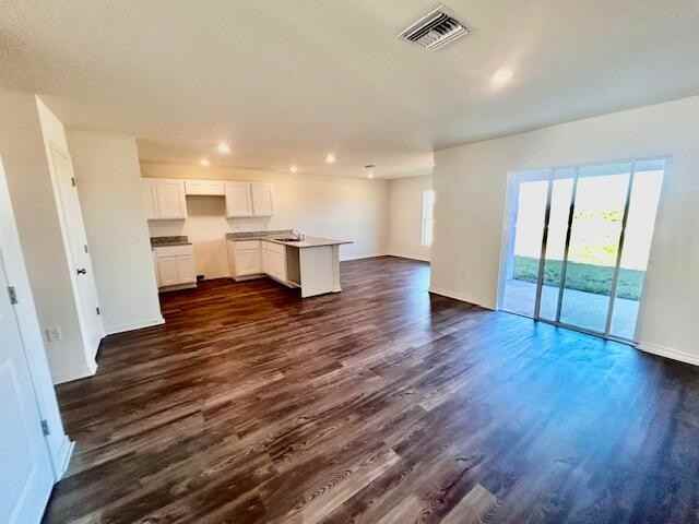 1252 Stone Ridge Cir #1252 - Photo 7 of 11