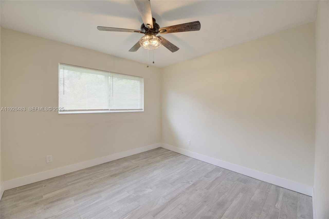 610 N 31st Ct #610-610 - Photo 2 of 28