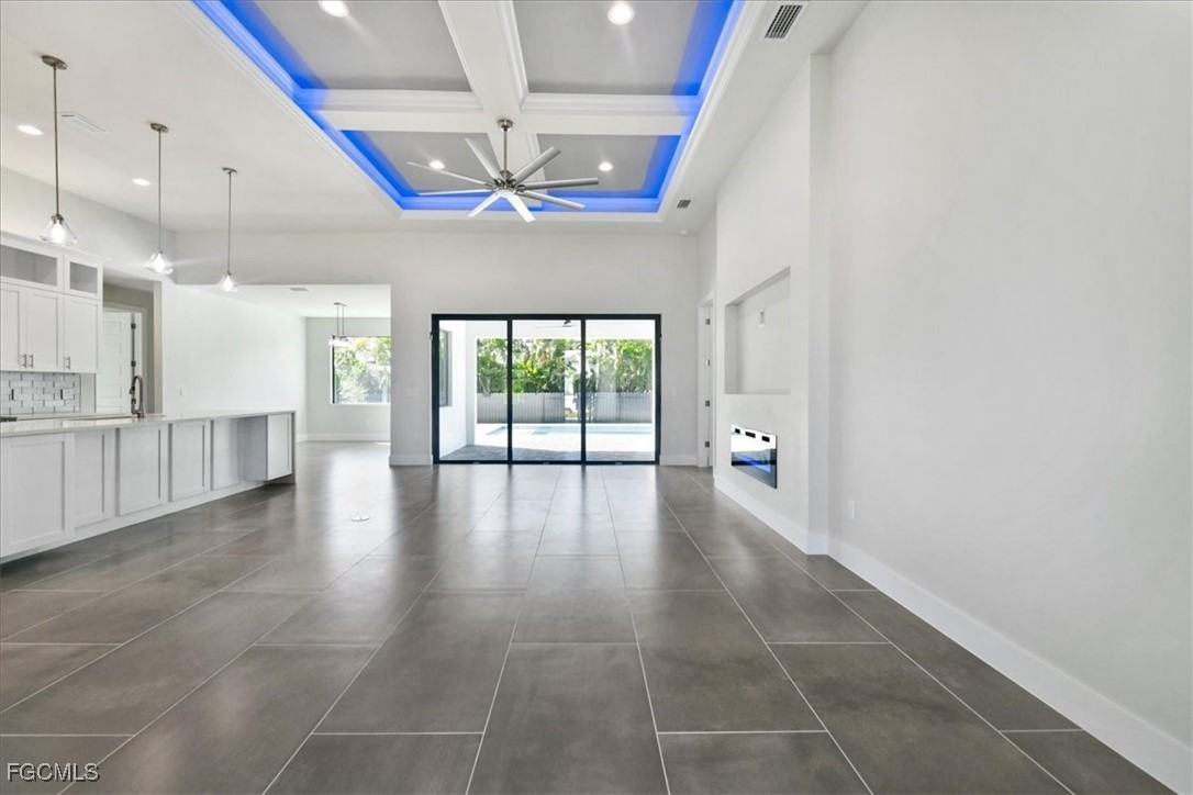 2602 Sw 27th St #2602 - Photo 3 of 44