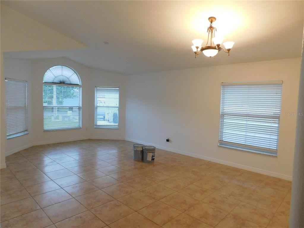 314 Freshwater Ct #314 - Photo 2 of 24