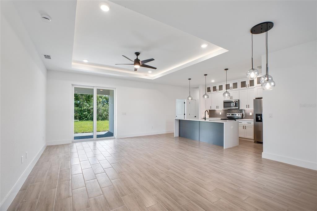 Sw Kingsway Cir #24489 - Photo 4 of 50