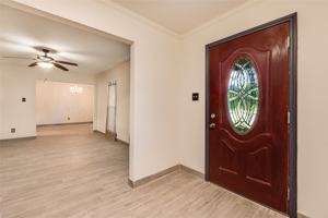 featured image of 2004 Sleepy Hollow Dr #2004