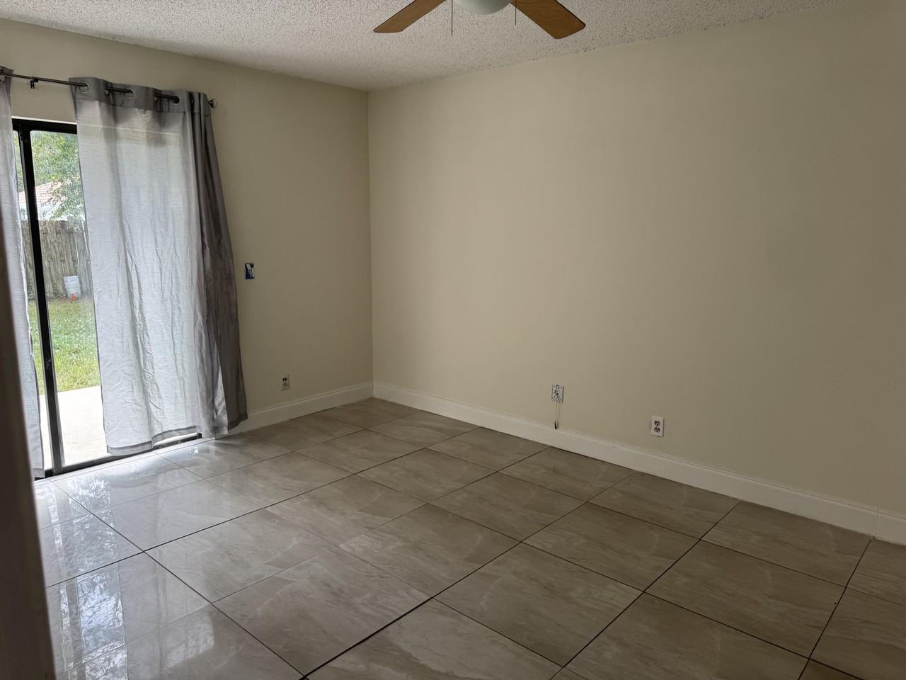 1015 Staghorn St #1015 - Photo 4 of 14