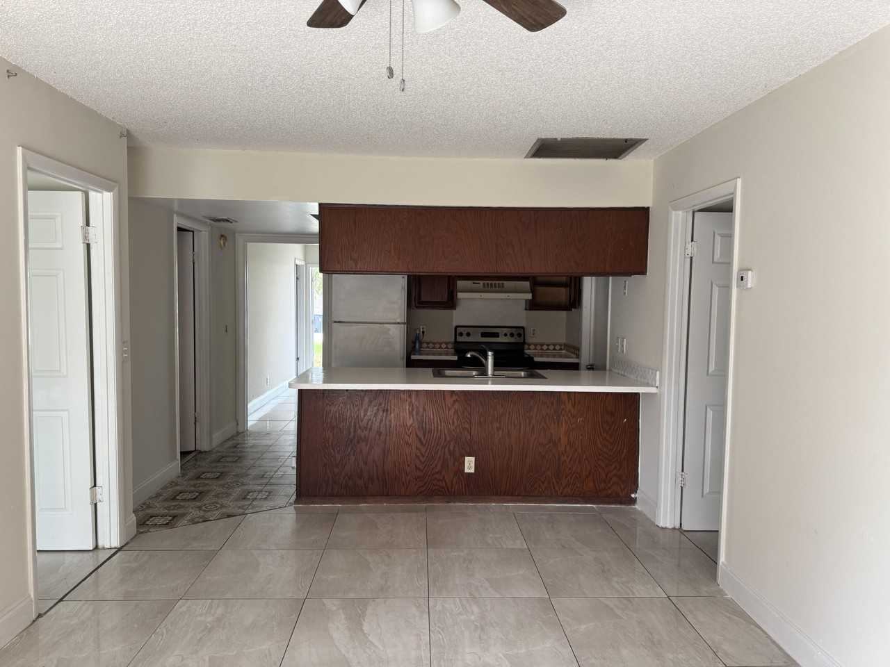 1015 Staghorn St #1015 - Photo 6 of 14