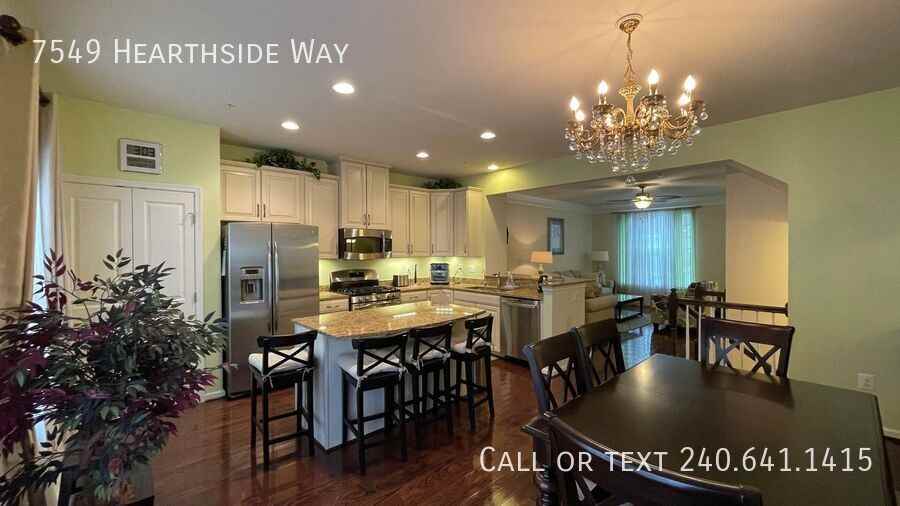 7549 Hearthside Way - Photo 4 of 18