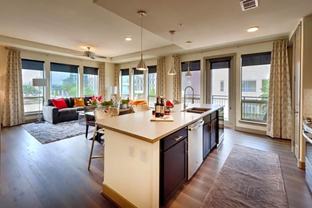 909 Town And Country Blvd - Photo 1 of 1