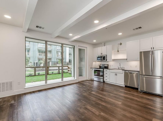 4704 Sunset Trl #4ID72-1 - Photo 3 of 12