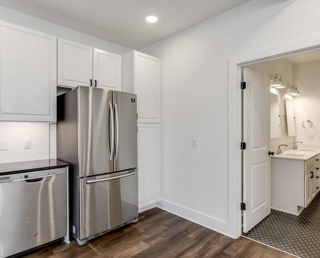 4704 Sunset Trl #4ID90-5 - Photo 3 of 12