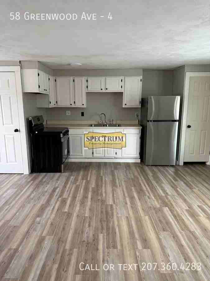 58 Greenwood Ave #4 - Photo 3 of 9