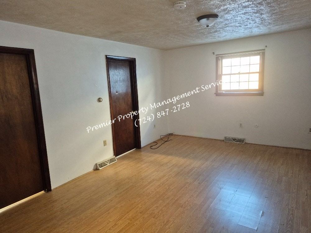 451 Maplewood Avenue - Photo 7 of 14