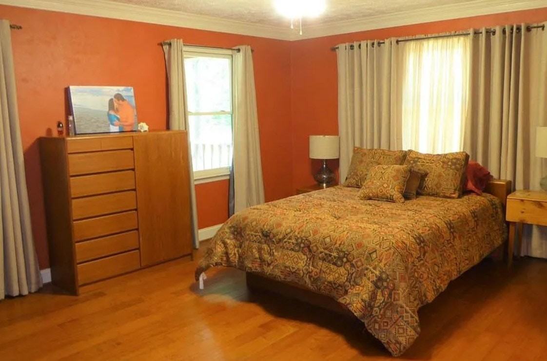 402 Mount Airy Rd - Photo 6 of 14