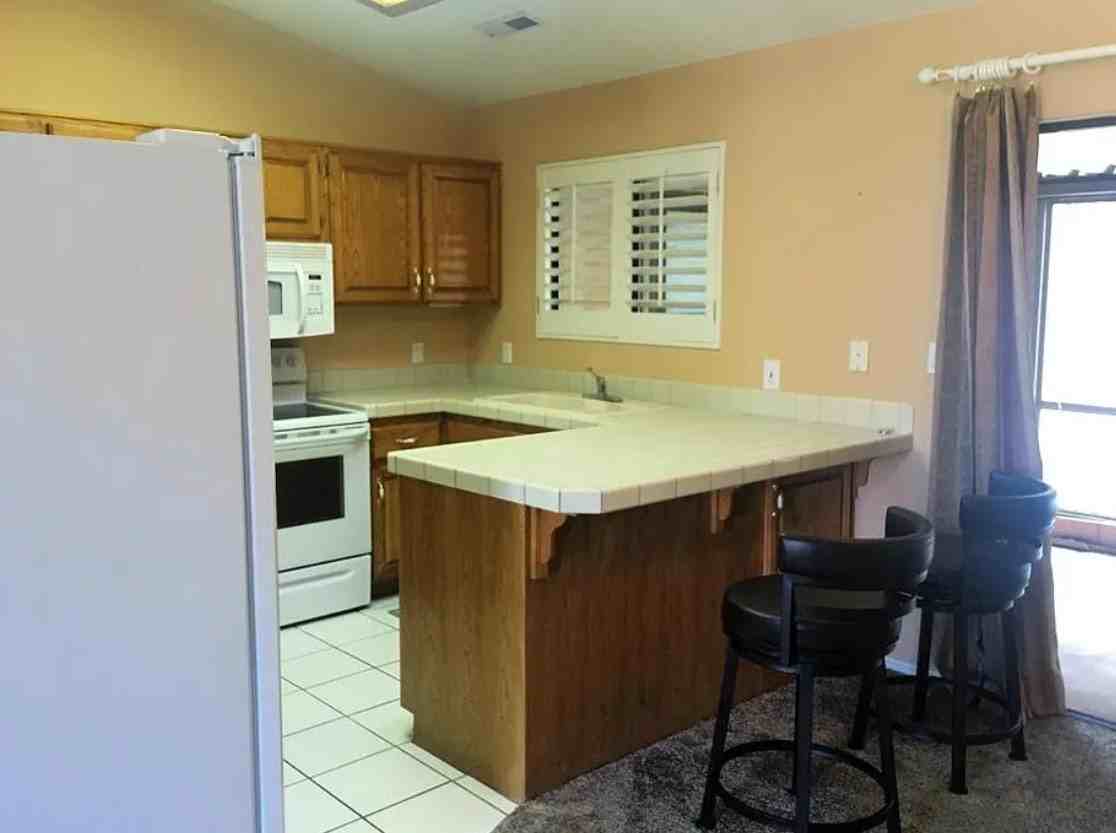 561 Ridgeview Drive - Photo 3 of 9