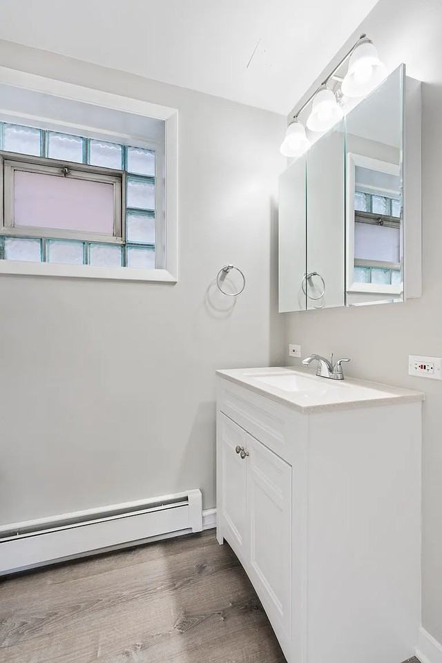 5358 South Narragansett Avenue, Unit 1 - Photo 7 of 14