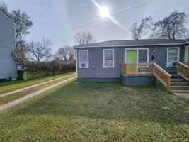 featured image of 1250 Estelle St