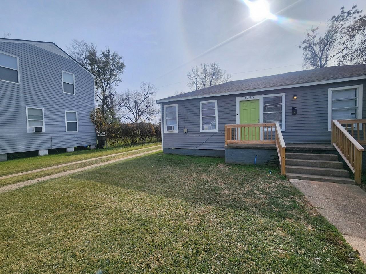 1250 Estelle Street - Photo 5 of 12