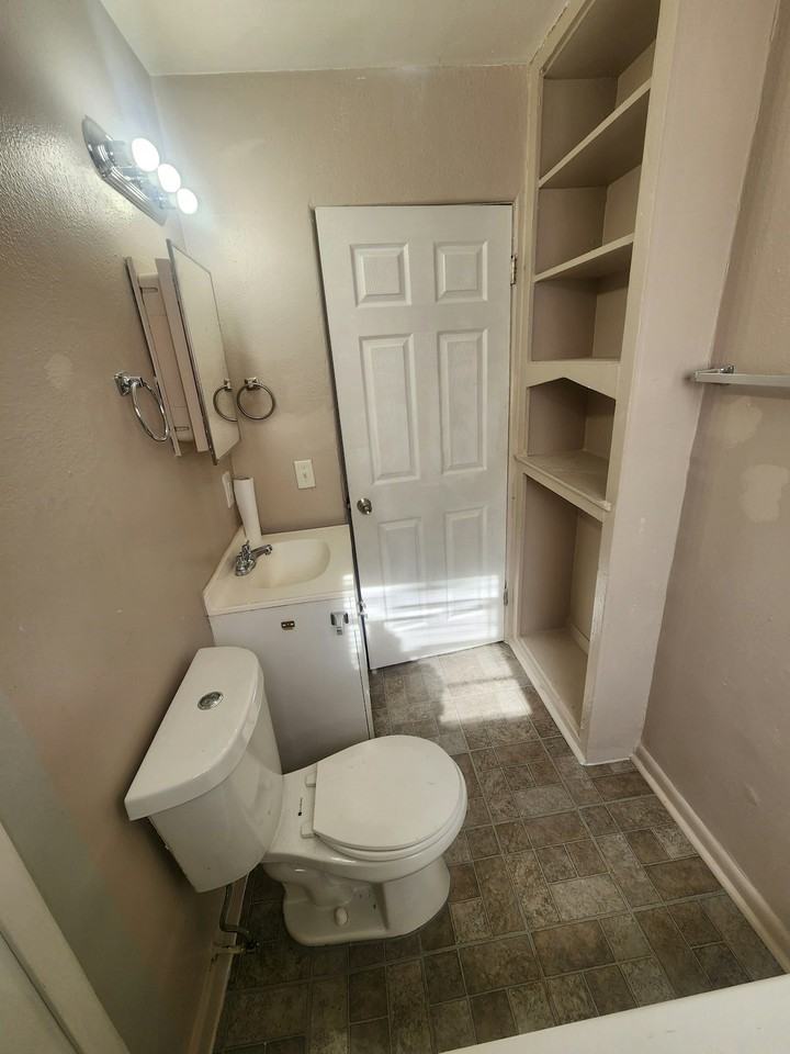 1250 Estelle Street - Photo 6 of 12