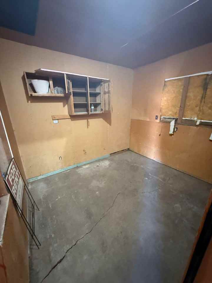 2002 N Mirror St #1 - Photo 4 of 4