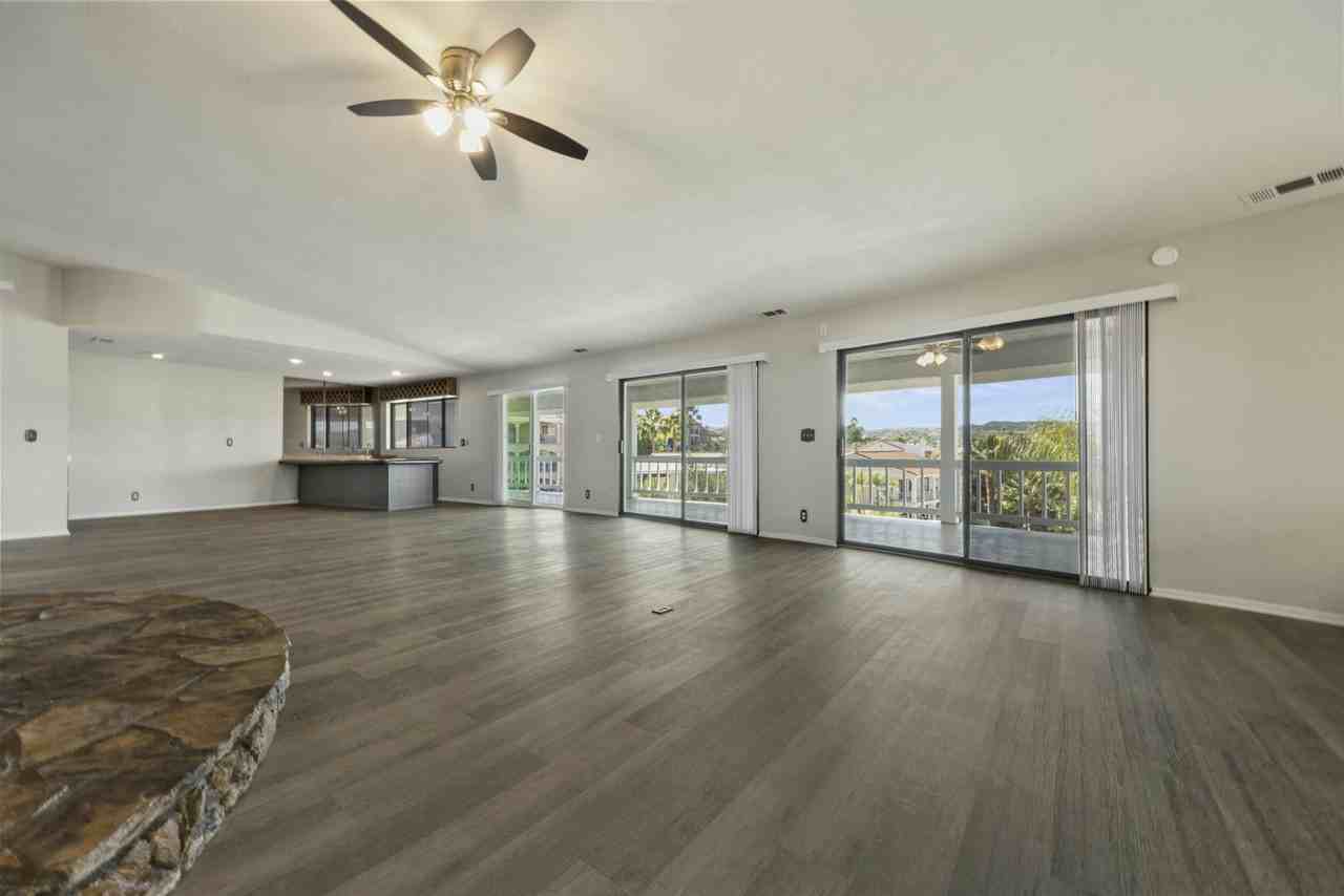 29611 Bonanza Place - Photo 5 of 50