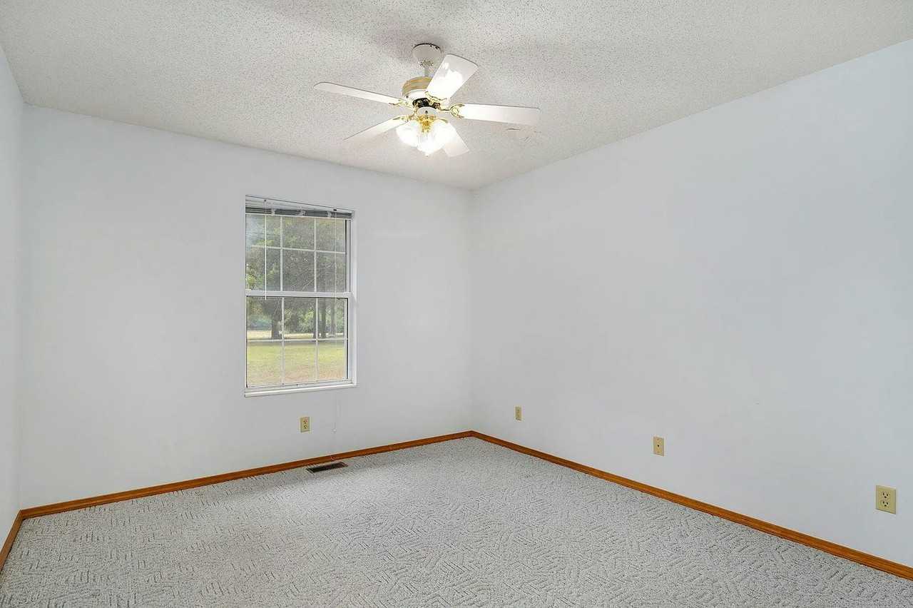 3740 West Farm Road 106 - Photo 6 of 17