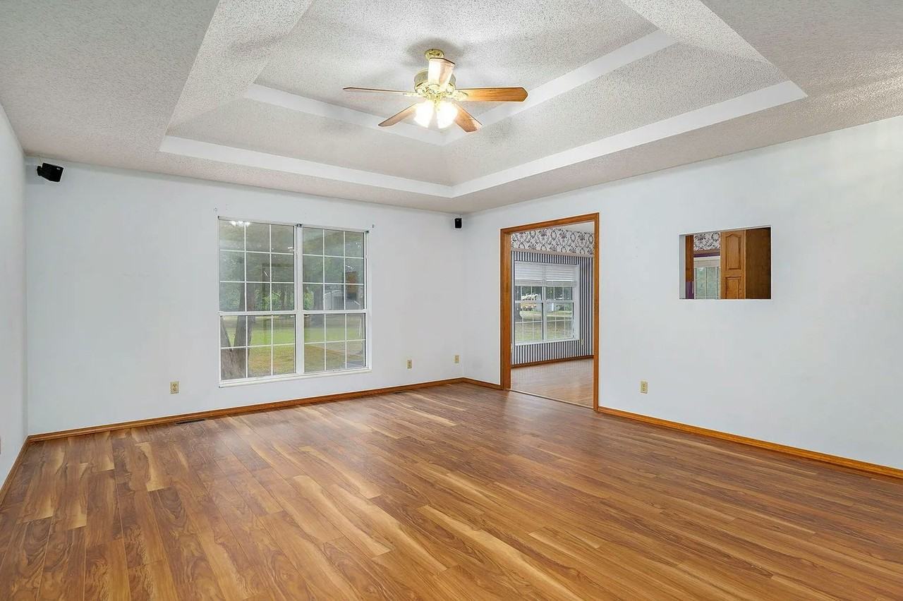 3740 West Farm Road 106 - Photo 7 of 17