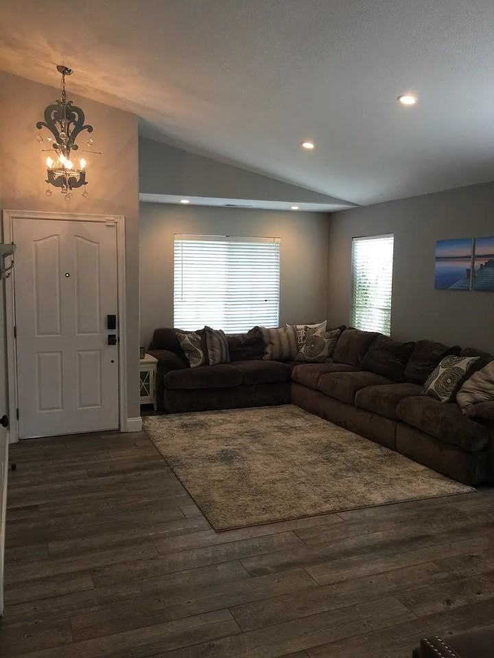 190 San Tropez Drive - Photo 3 of 7