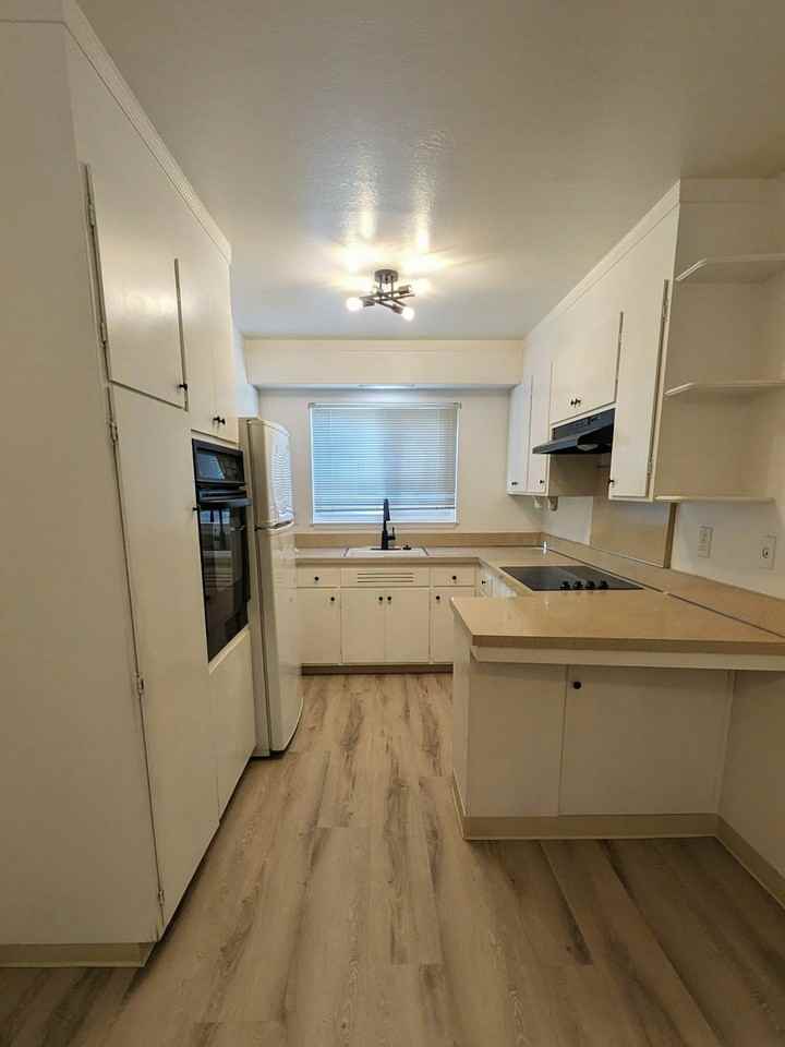 1726 Sequoia Avenue, Unit 1 - Photo 2 of 5