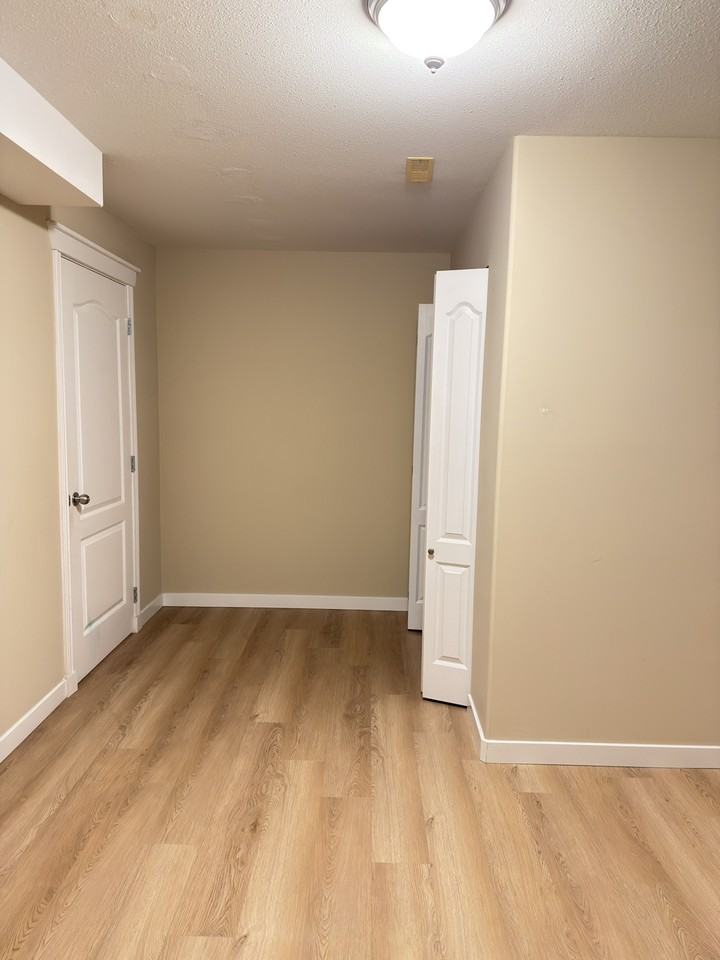 7046 200A Street - Photo 7 of 15