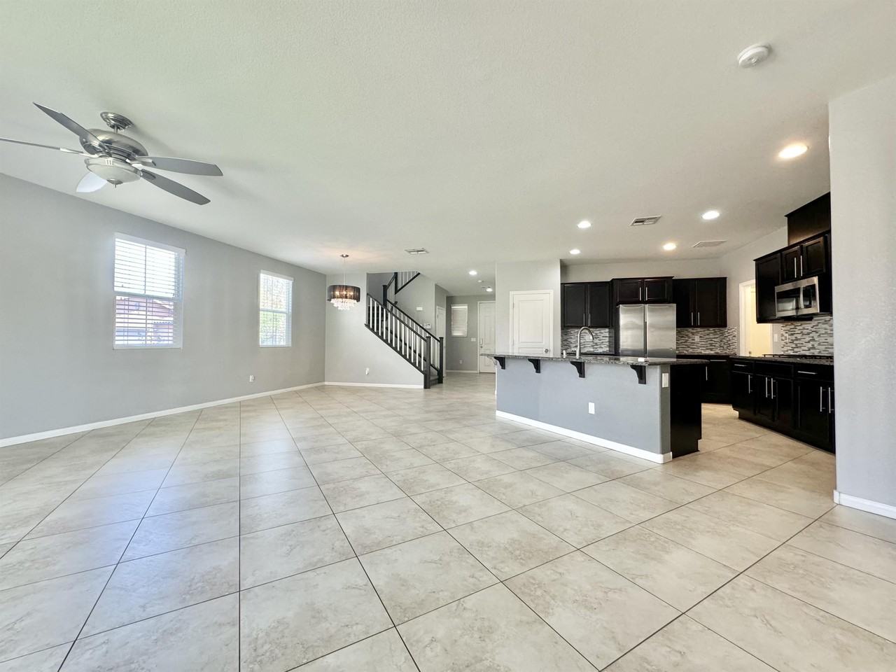 Pembroke Bay St #1 - Photo 7 of 33