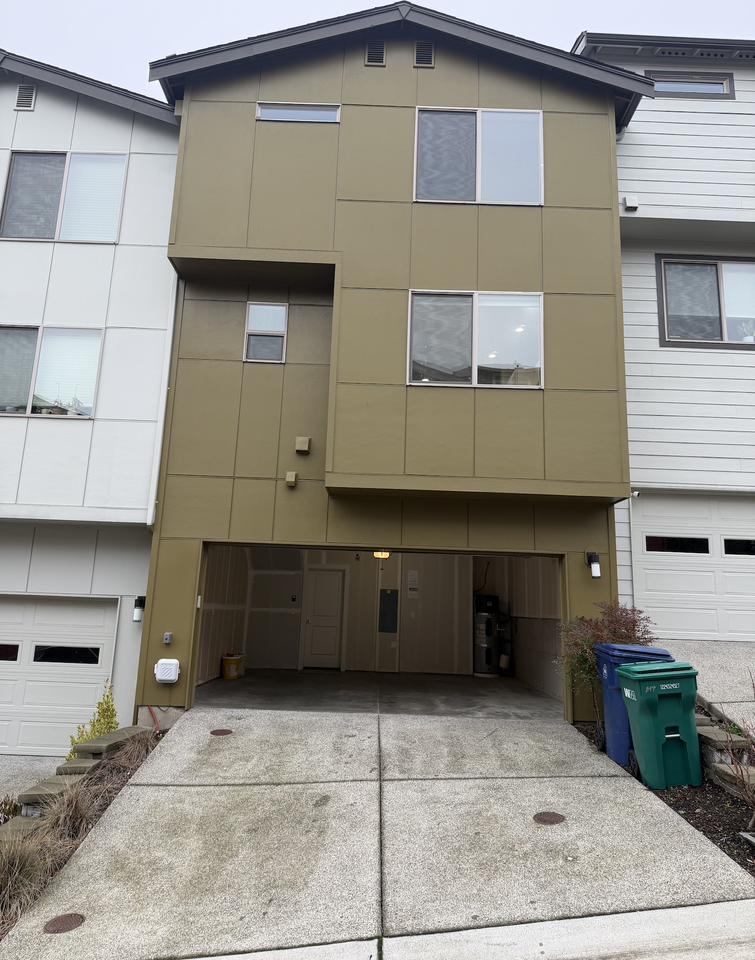 1049 Sw 99th Pl #1049th - Photo 2 of 29