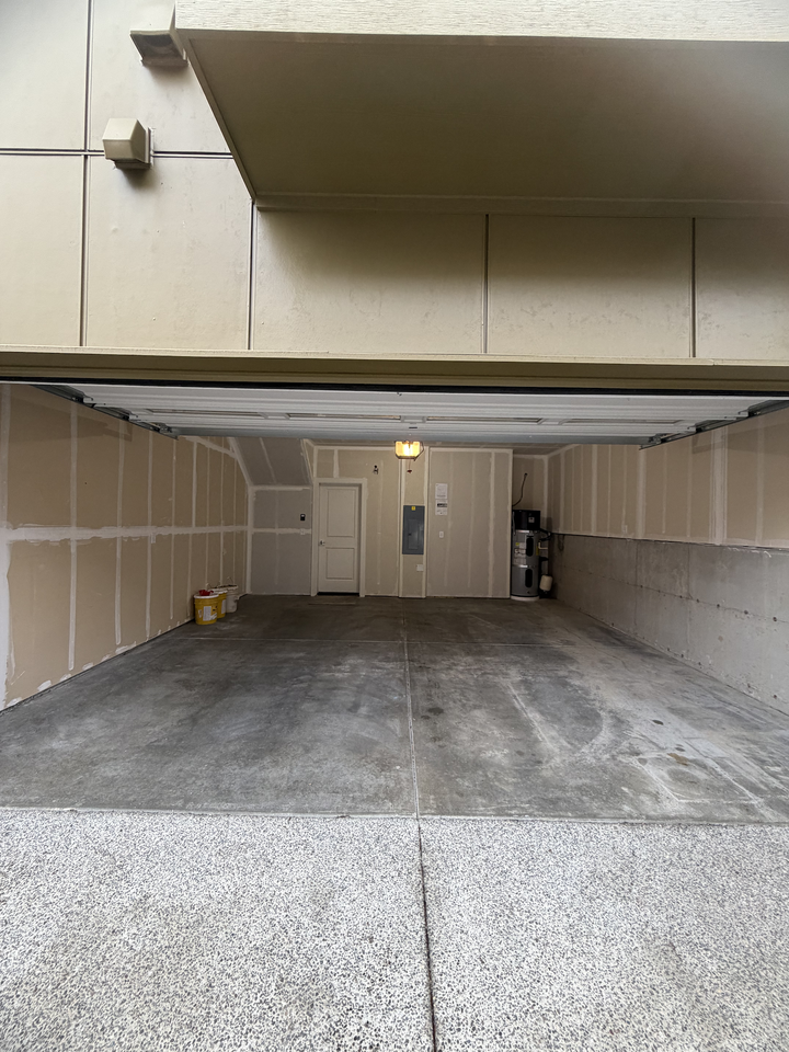 1049 Sw 99th Pl #1049th - Photo 3 of 29