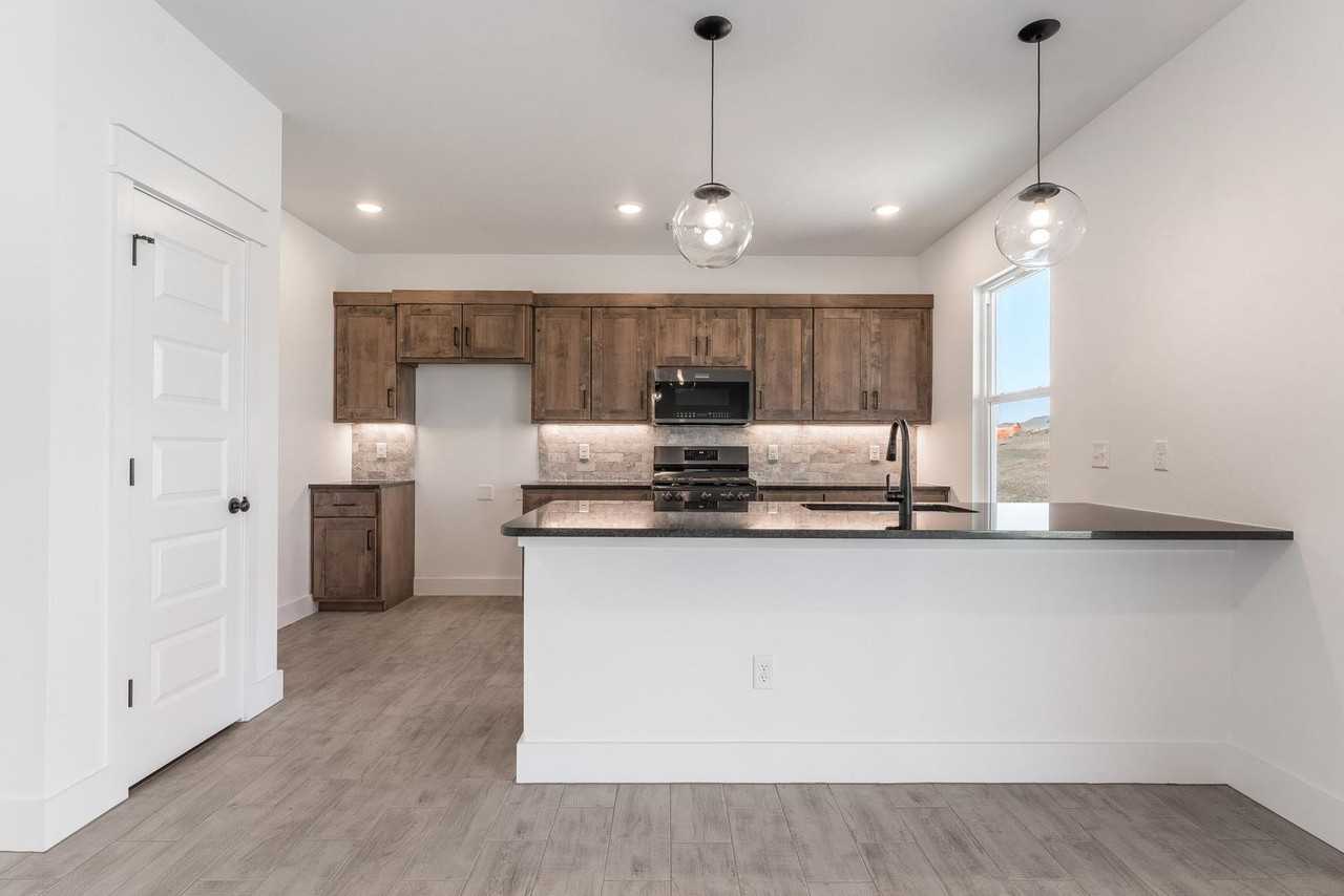 1140 Ari Ave #NA - Photo 3 of 12