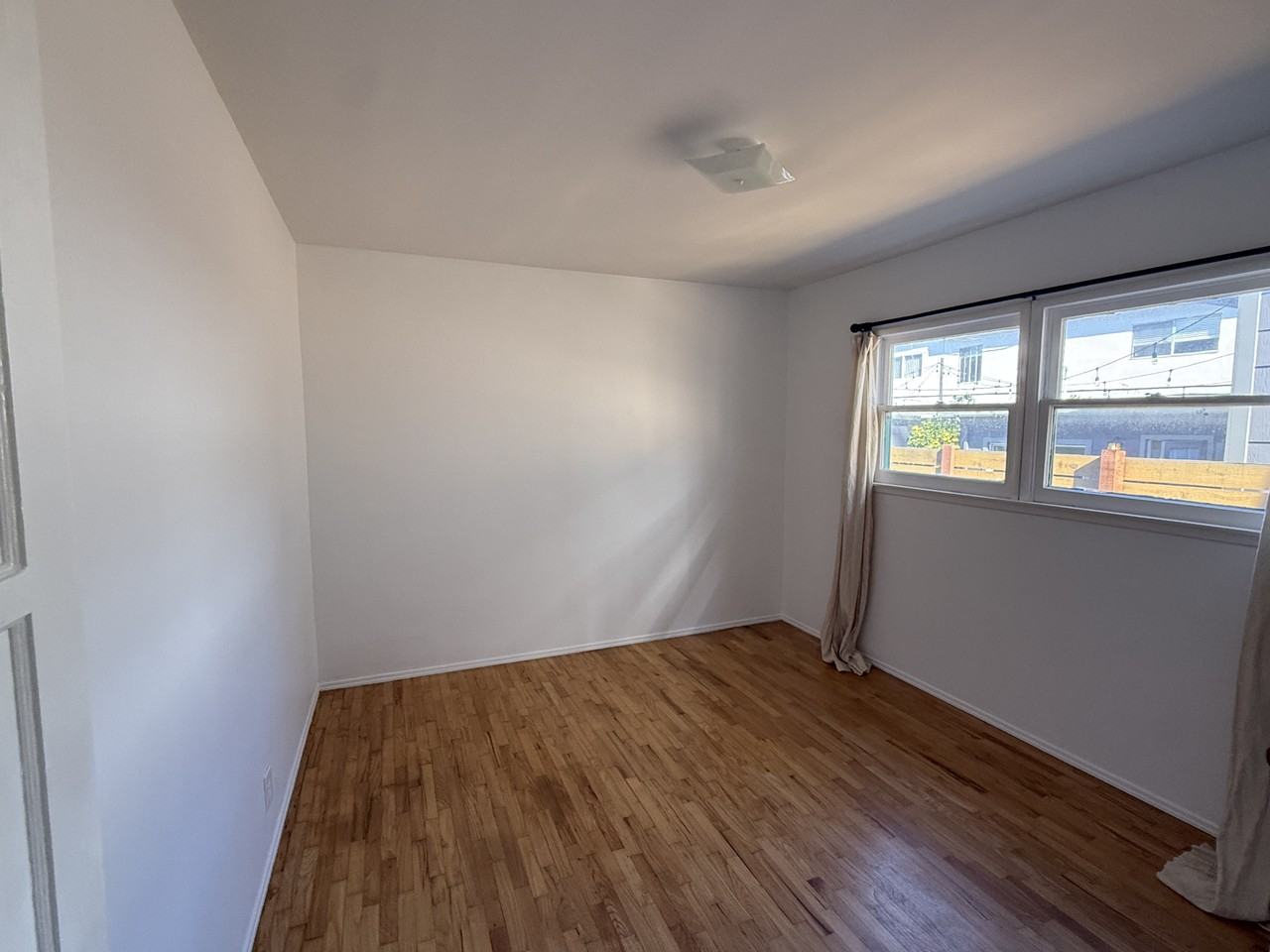 924 Electric Ave #924 - Photo 5 of 21