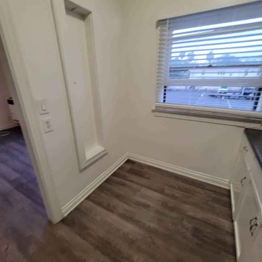 1525 Cassil Pl #204 - Photo 5 of 11