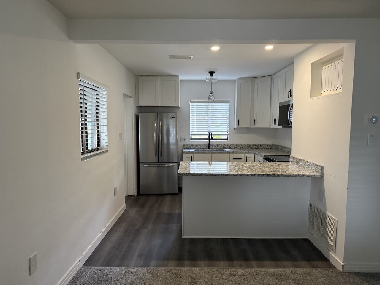 1208 Crescent St #NA - Photo 6 of 17