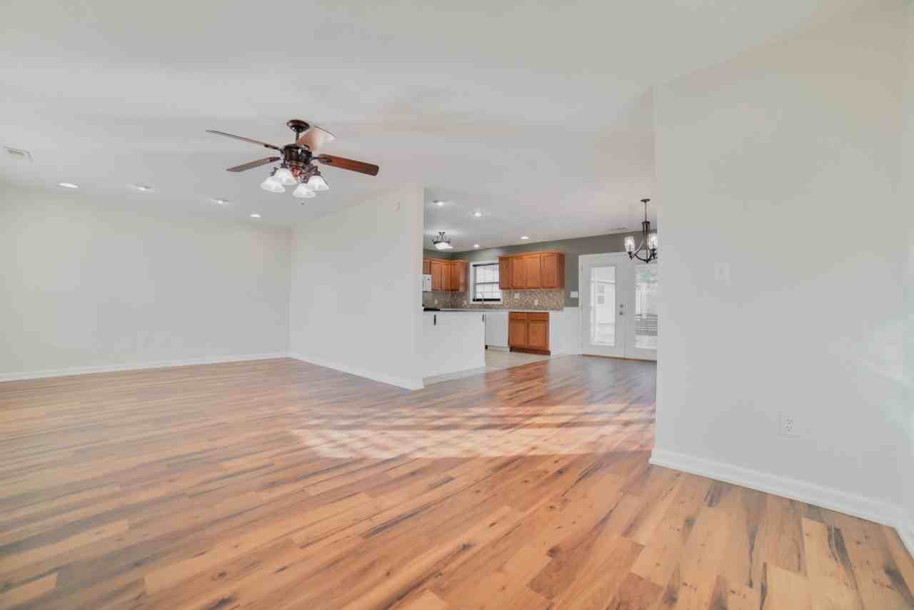 398 Shady Brook Dr #NA