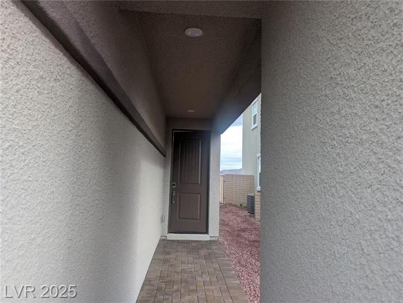 246 Kobuk Ave #1 - Photo 2 of 17
