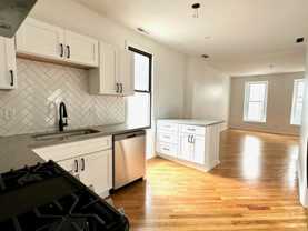 2025 N Clifton Ave #2R - Photo 1 of 1